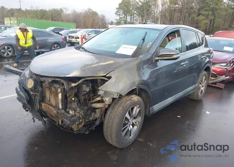 2018 Toyota Rav4 Xle z USA, uszkodzony, nr VIN 2T3WFREV2JW481285